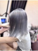 【アッシュ系】ハイトーンミディアムボブ