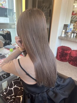 “今までにない艶と質感”をあなたに…☆髪の悩みに合わせたトリートメントで、ダメージを軽減！