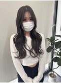 カーキグレー
