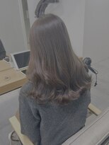 ルイス 宝塚(Luis)&nbsp;明石アッシュベージュ艶感ゆる巻きセミロング