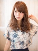 軽さと動きで大人可愛いヘルシーヘアに☆