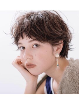 ベル 銀座5丁目店(Belle) 小顔でおしゃれなワンランク上の大人ショート【Belle銀座5丁目】
