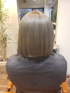 ボタニウム バイ アールサロン(BOTANIUM by RrSALON) 【BOTANIUM】ハイトーンボブ