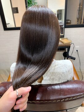 ロウ 吉祥寺(ROW) オトナ可愛い◇20代30代40代◇ラテブラウン【吉祥寺/髪質改善】