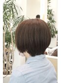 ショートボブ