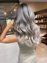 サニー 渋谷(SUNNY)&nbsp;バレイヤージュ、ハイライト、ショコラアッシュ、グレージュ