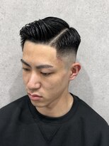 縁 ハナレ(en 870)&nbsp;バーバースタイル　サイドパート　スキンフェード