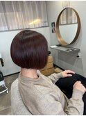 ショートボブ×レッドブラウンカラー