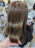 透明感イルミナカラー×艶髪ストレート