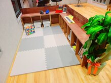 アーリー(EARLY)の雰囲気（キッズスペース完備☆ご自由にご利用ください☆）