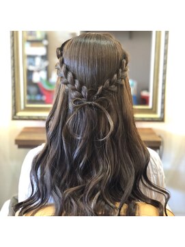 モニカ ヘアー(monica Hair) リボン