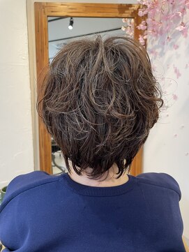 フリー(Free) ニュアンスパーマ【平塚・秦野・二宮・小田原】