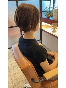 マーリャヘアー(mallia hair) レイヤースタイルレイヤーカットレイヤー小顔スタイル