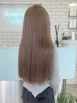 ダイアモンドリリー(Diamond Lily) ミルクティーグレージュ