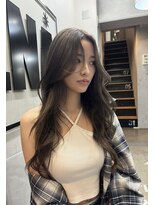 ジーナ(XENA) 暗めカラー 暗めグレージュ