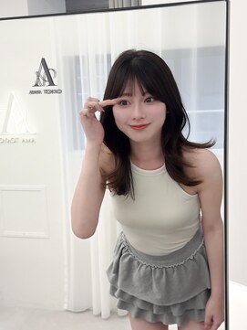 アマトウキョウスマートサロン(AMA TOKYO×Smart Salon) くびれレイヤー/顔まわりカット/くびれ巻き/レイヤーカット