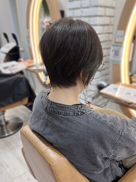 アドラーブル けやき通り店(adorable) 透明感ブルーブラウン×ハイライト大人ショートボブ40代50代