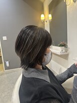 ヴィラ 川西店(Villa)&nbsp;小顔ショートウルフ×透明感グレージュ◎20代30代40代