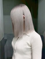 アルバム 銀座(ALBUM GINZA)&nbsp;ハイトーンダブルカラー韓国ヘア美髪ミディアム_ba555612