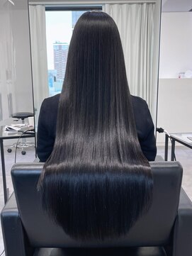 ラボ バイ アンキシム(Labo by AHNKISM) 髪質改善ストレートロングヘア