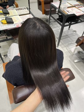 フォルテ 島田店 梅雨前に整える極ツヤストレート