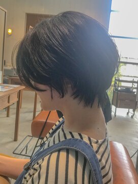 ニコル(Nicoru*) 耳にかけても重たくならないショートヘア×似合わせカット