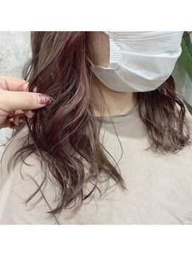 ルイス 喜連瓜破(Luis) グレージュ×ピンク