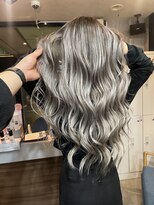 ラフ(LAFF)&nbsp;#バレイヤージュ#グレージュカラー#ボブウルフ#ココアベージュ