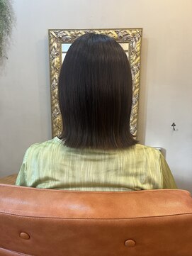 エルムトウキョウ(ELM Tokyo) 【結べる楽ちん外ハネストレートボブ】