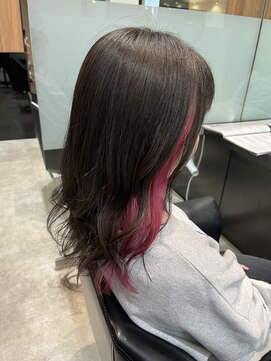 アヴァンス アリオ鳳店(AVANCE) ダークグレージュ×ネオンピンク