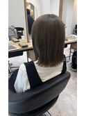 マロンベージュ