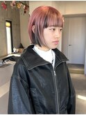 隙間から覗くBlackが可愛いデザインカラー【山本】
