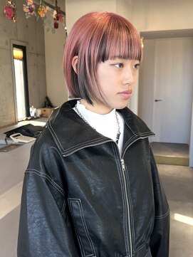 アトリエノエラ(Atelier Noella) 隙間から覗くBlackが可愛いデザインカラー【山本】