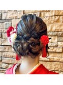 二十歳の集いヘアアレンジ振袖大人可愛いまとめ髪お団子ヘア