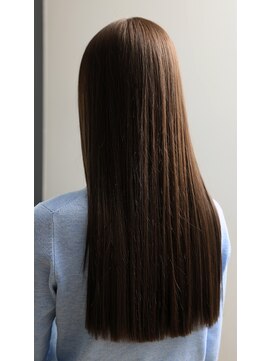 アール 志茂店(R) 艶髪ストレートロングヘア★髪質改善/ 縮毛矯正(30代40代50代)
