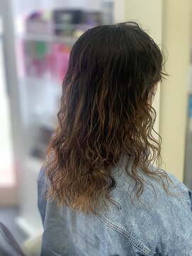 ピックアップ(Pick UP) パーマヘア