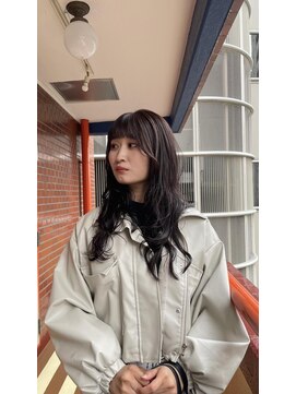 ニード(need) 透明感グレージュ