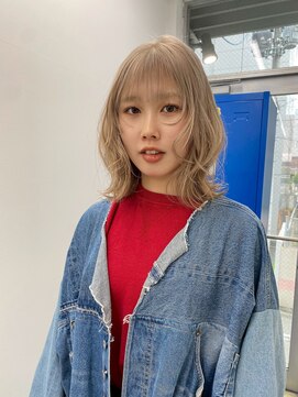 ロペ(ROPE.) くびれミディアムレイヤー×ミルクティーベージュ