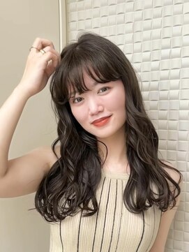 ジョエミバイアンアミ(joemi by Un ami) ロングパーマ / 前髪パーマ / 地毛風カラー