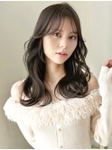 レイヤーカットアッシュグレージュ小顔ヘア顔周りカット似合わせ