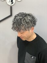 ビルド(Build) ホワイトメッシュ×パーマ