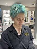 ジャン クロード ビギン 表参道店(JEAN CLAUDE BIGUINE)&nbsp;センターパート ＋ デザインカラーMIX