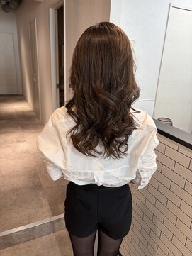 アイリー 名古屋(A/LEE) レイヤーカット/オリーブベージュ