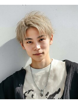 アイヴィー 池袋(IVY)の写真/≪ブリーチやハイライトで特別なカラーに≫丁寧なカウンセリングで理想を再現[池袋/メンズ/メンズカット]