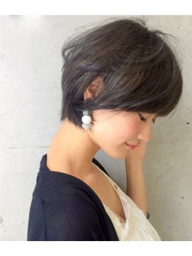 シェノン(hair make CHAINON) 耳掛けマニッシュショート