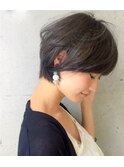 耳掛けマニッシュショート