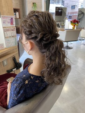 ロックワークオレンジ 西中島店(ROCK WORK ORANGE) ポニーテール