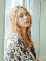 ヘアアンドリラクゼーション シャッセ(Hair&Relaxation SASE)&nbsp;ハイトーンカラーロングスタイル