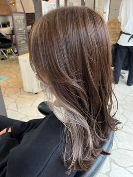 ネオフィリア 沼袋店(NEO PHILIA) グレージュ×ホワイトベージュ