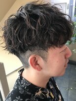 ウェイビーエフティフィフス 横浜西口(WAVEY ft.fifth) ツイストスパイラルパーマ波巻きスパイラル刈り上げマッシュ